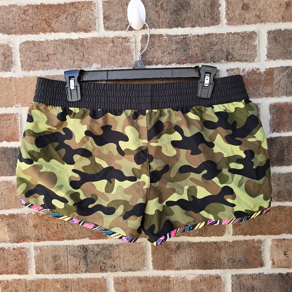 OP Camouflage Women's Athletic Shorts with Colorful Trim - Picture 4 of 9